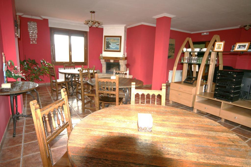 Gasthaus La Granja De Vitoria Hueto Arriba Exterior foto